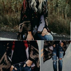 Aztec print poncho. One size. Brand new never worn